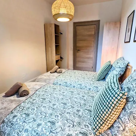 Sylvinite Apartment