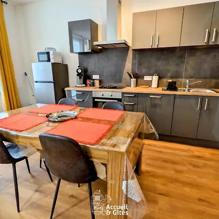 Daire 50m² Quiet & Cozy Fiber Easy Parking *